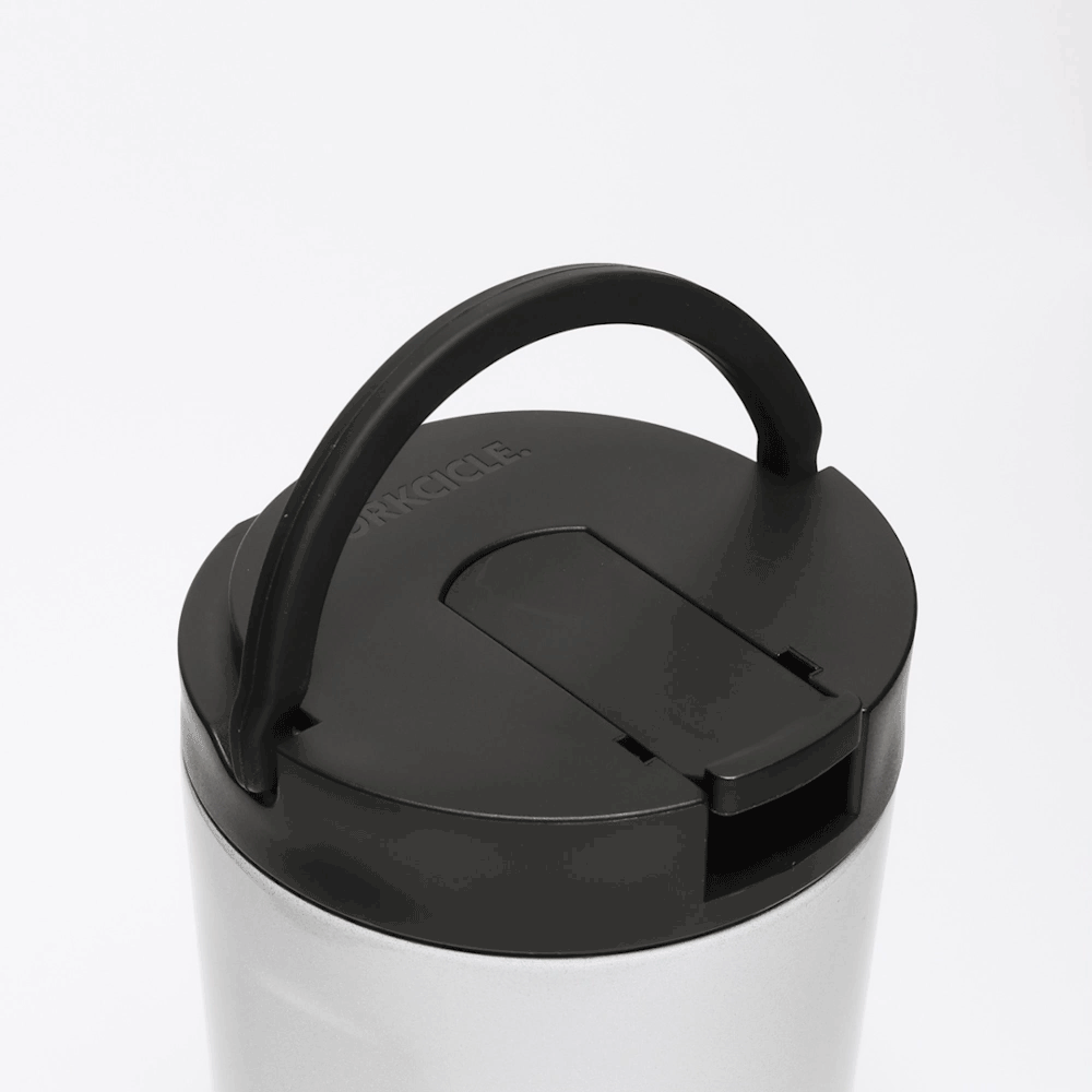disney-kids-cup-j2 Kids_Cup_28_0906b7b6-4acf-4cb6-8c0d-d15f57c40b85.gif